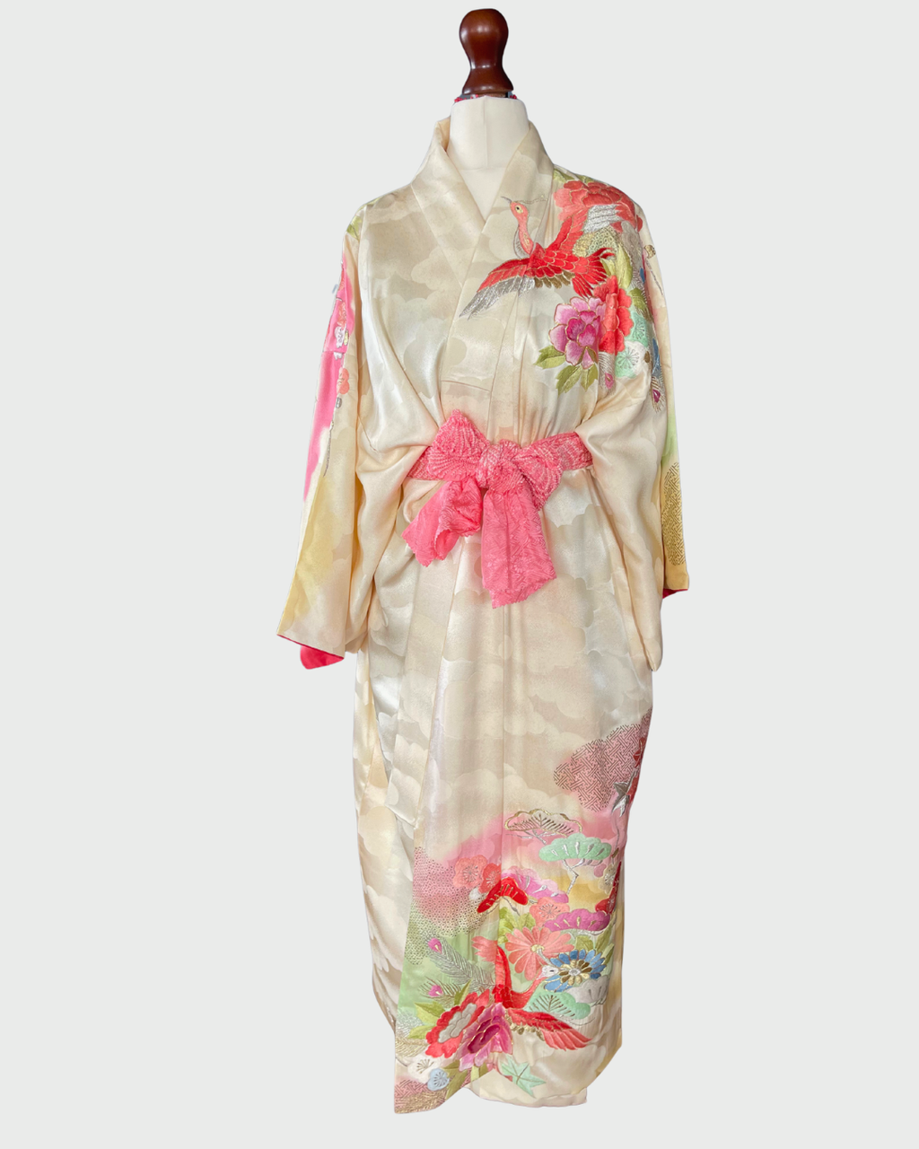 Dreamy Crane Kimono Gown