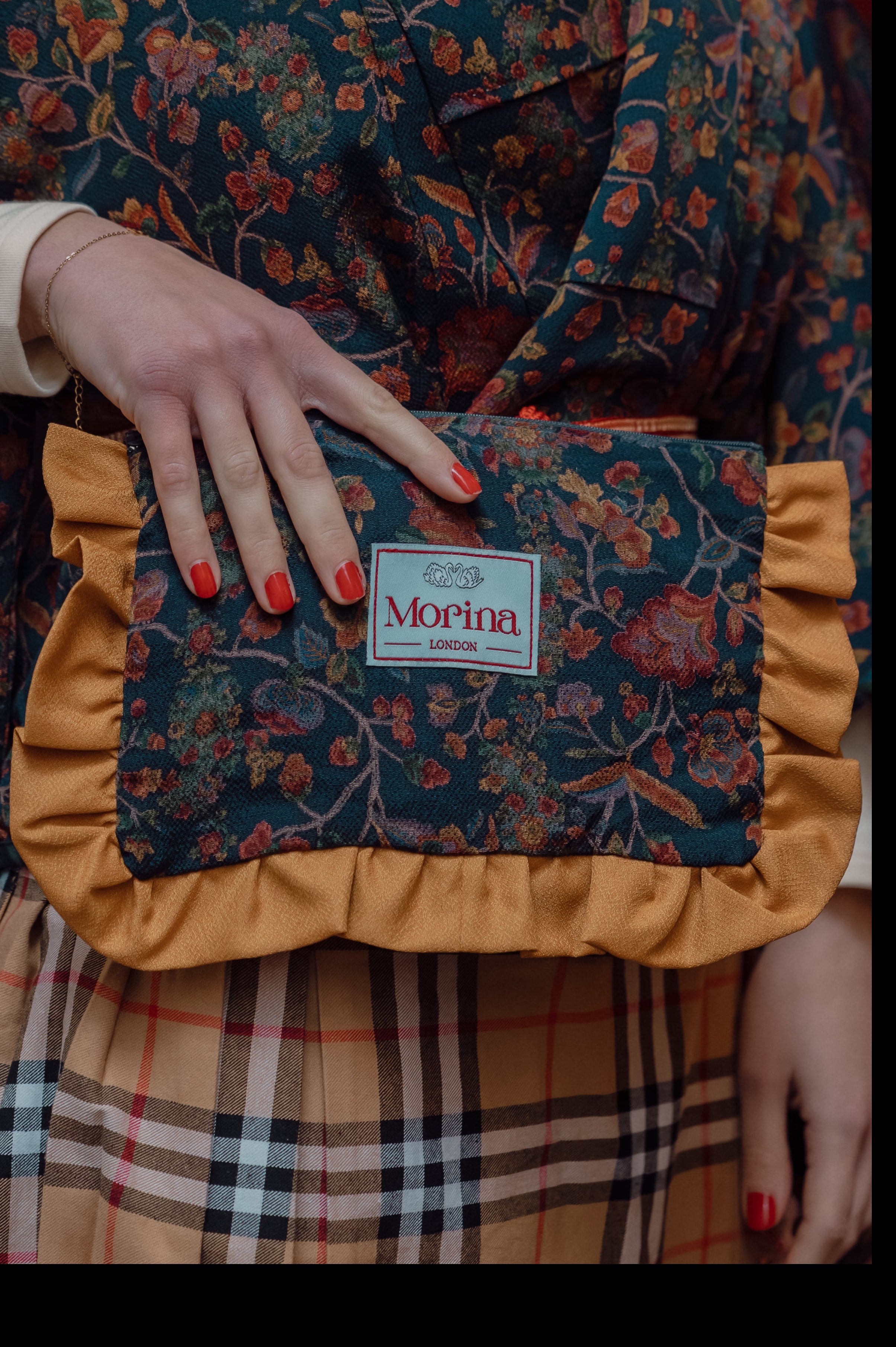 Frill kimono pouch / Navy Floral × Yellow